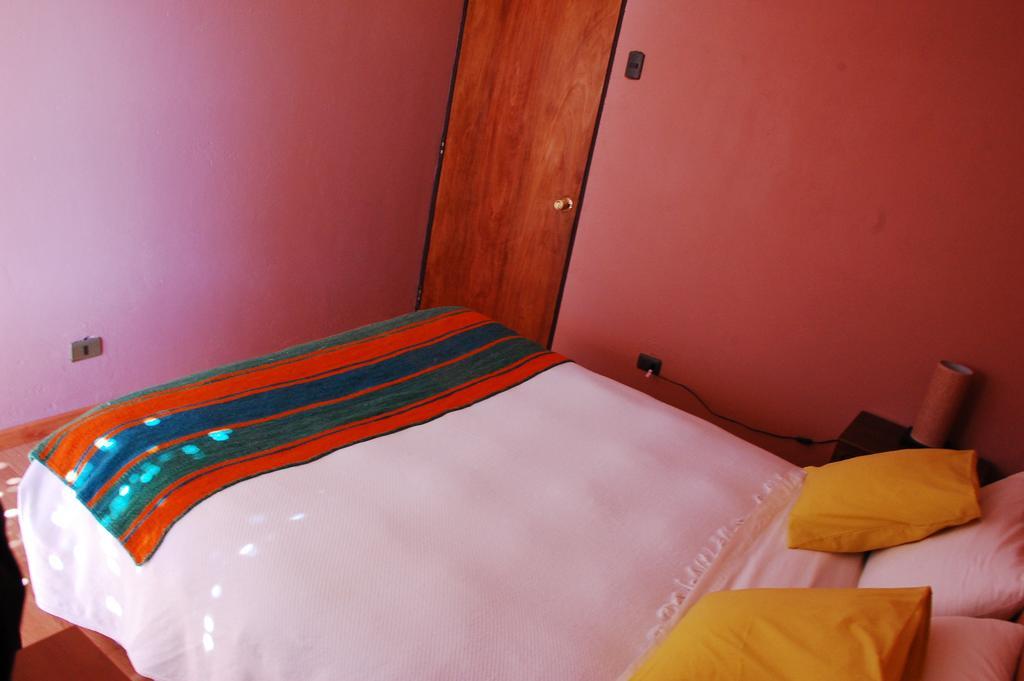 Hostal Casa Turipite Vandrarhem San Pedro de Atacama Rum bild